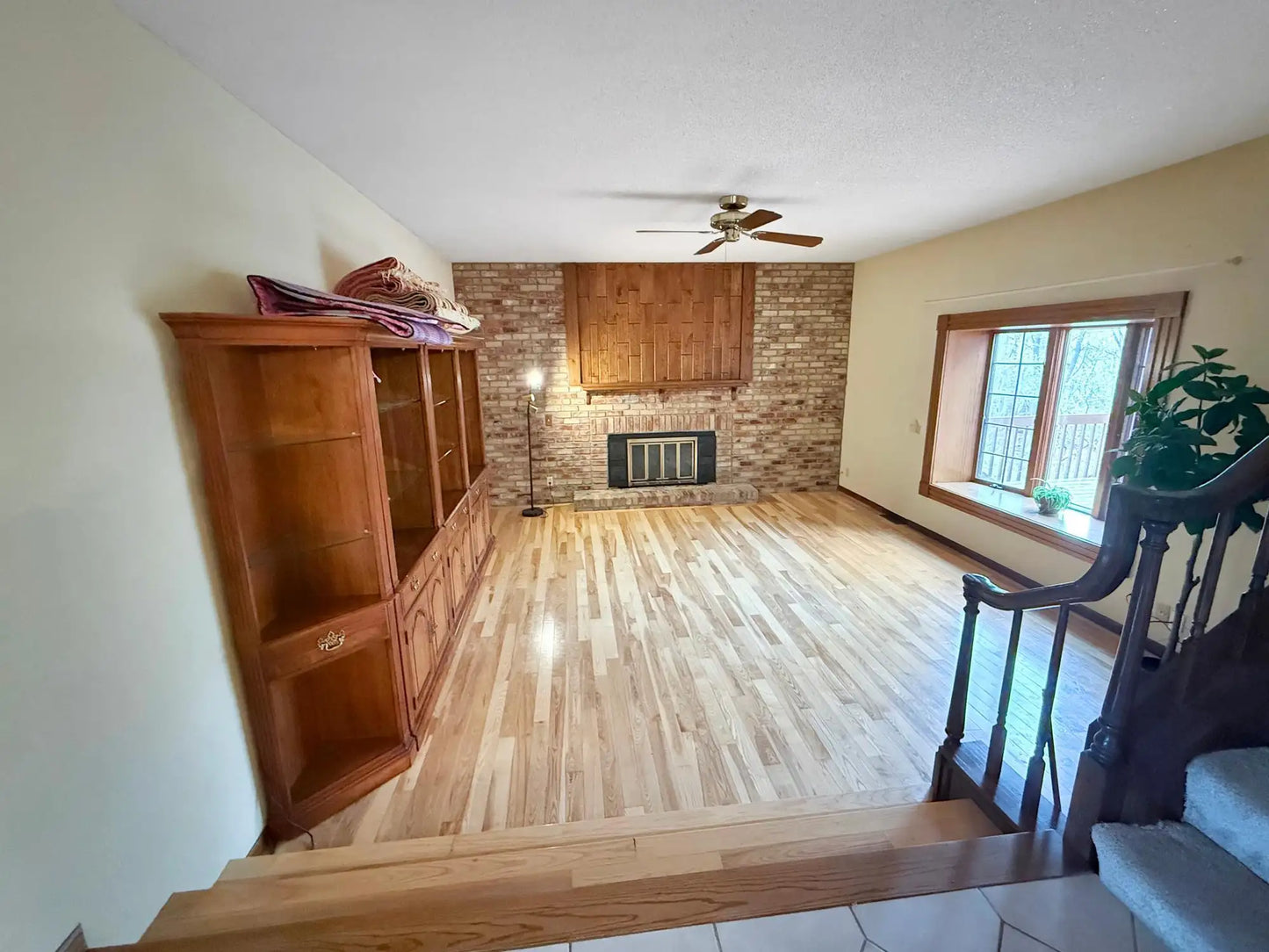 2932 Helen Street, North Saint Paul, MN 55109