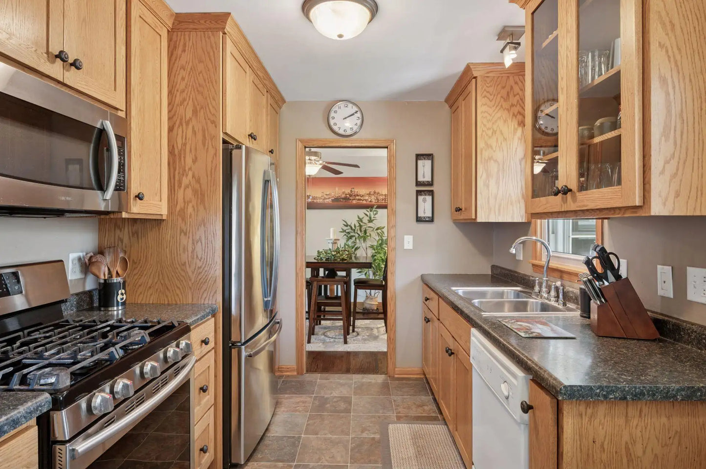2554 Boone Avenue, Saint Louis Park, MN 55426