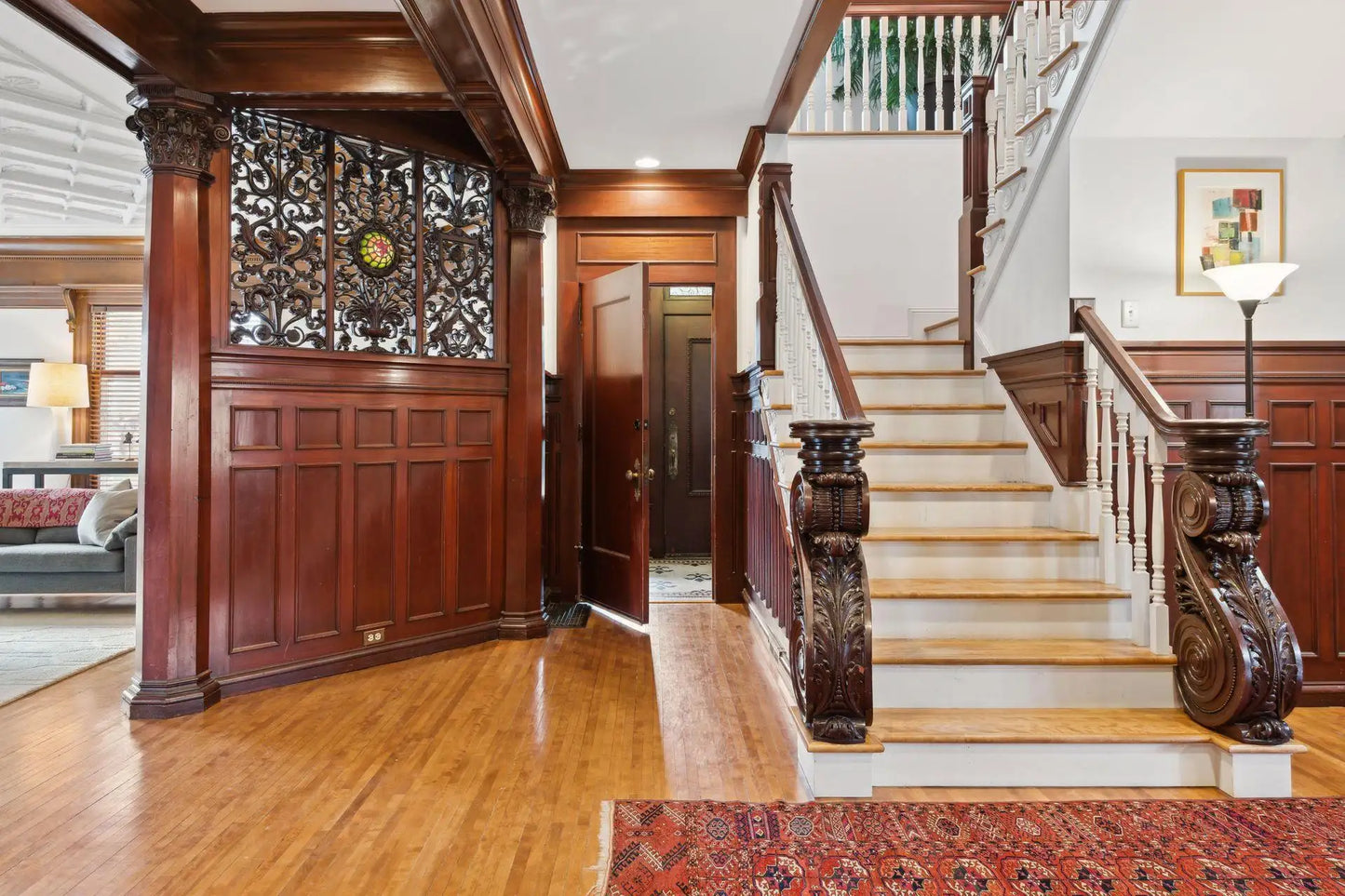 1807 Dupont Avenue, Minneapolis, MN 55403