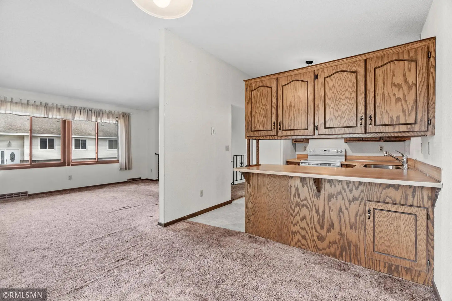4307 Evergreen Drive, Vadnais Heights, MN 55127
