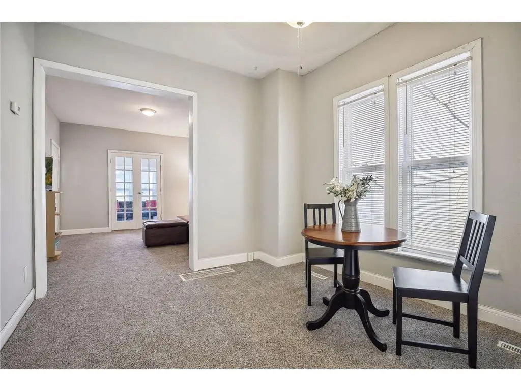 3022 Grand Avenue, Minneapolis, MN 55408