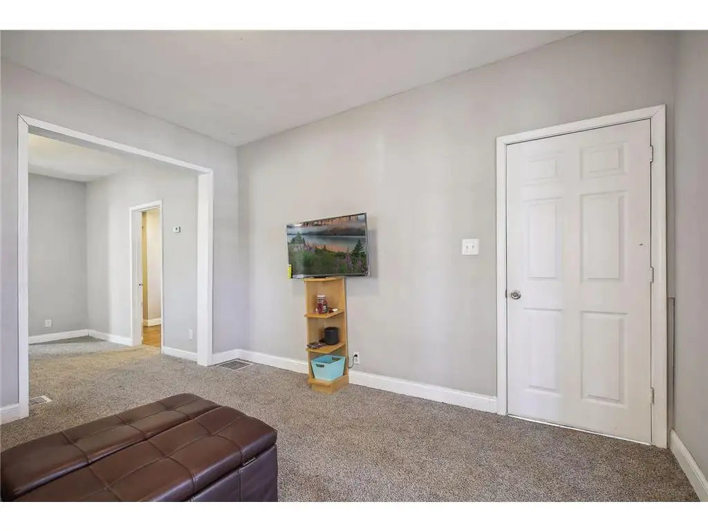 3022 Grand Avenue, Minneapolis, MN 55408