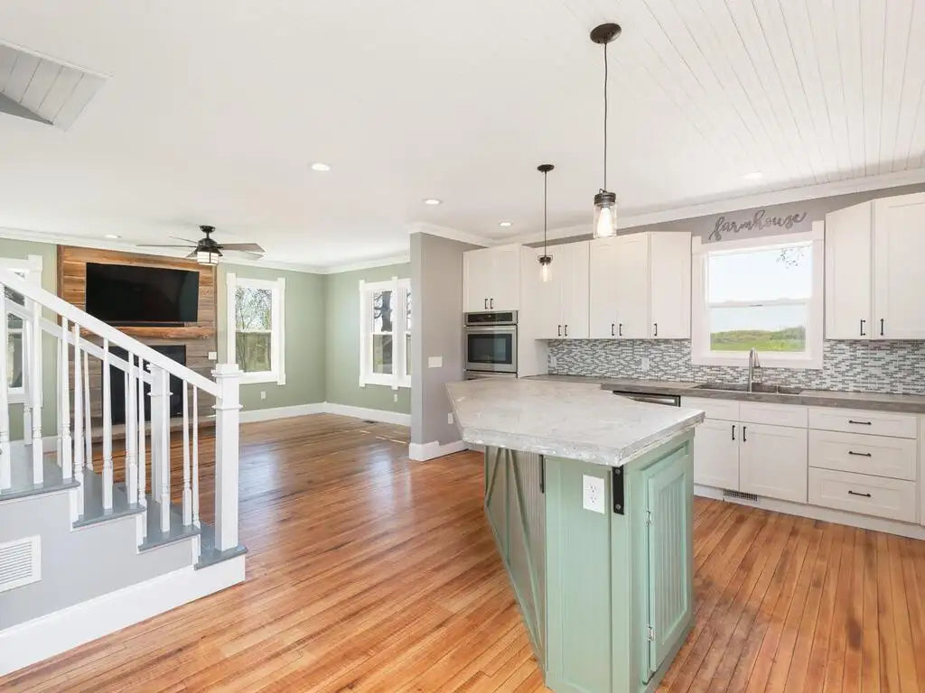 12945 Lenzen Drive, Chaska, MN 55318