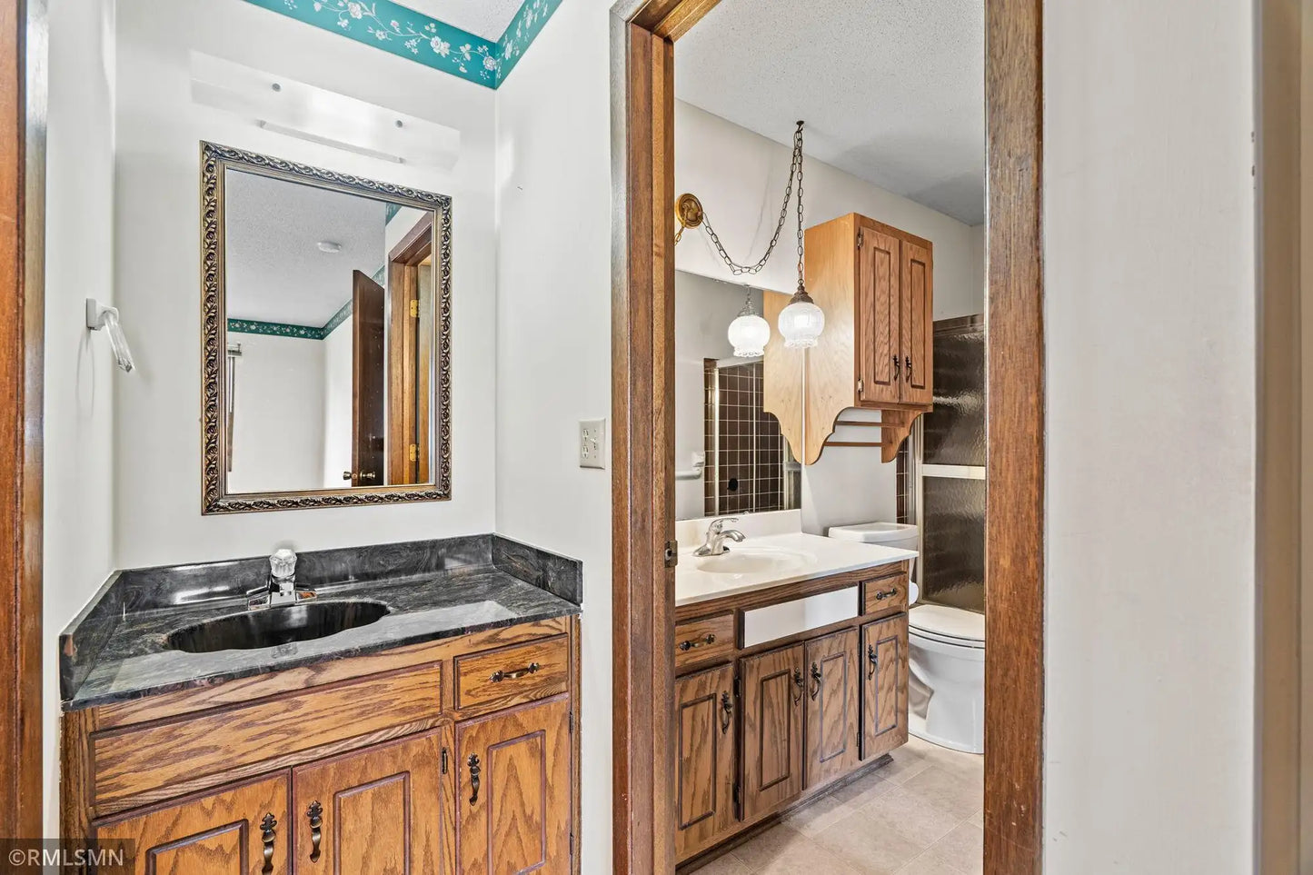 4307 Evergreen Drive, Vadnais Heights, MN 55127