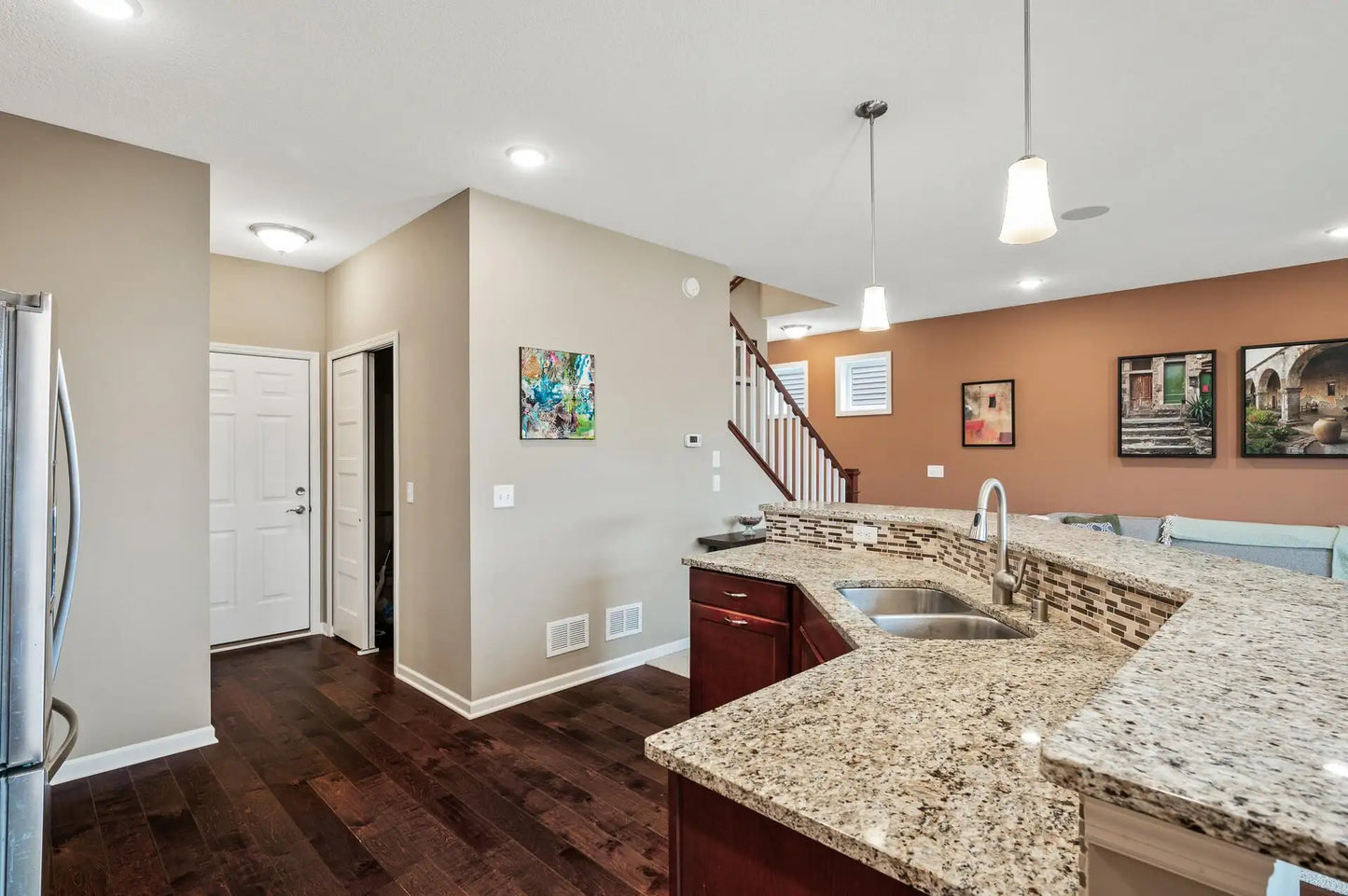 8000 55th Lane, New Hope, MN 55428