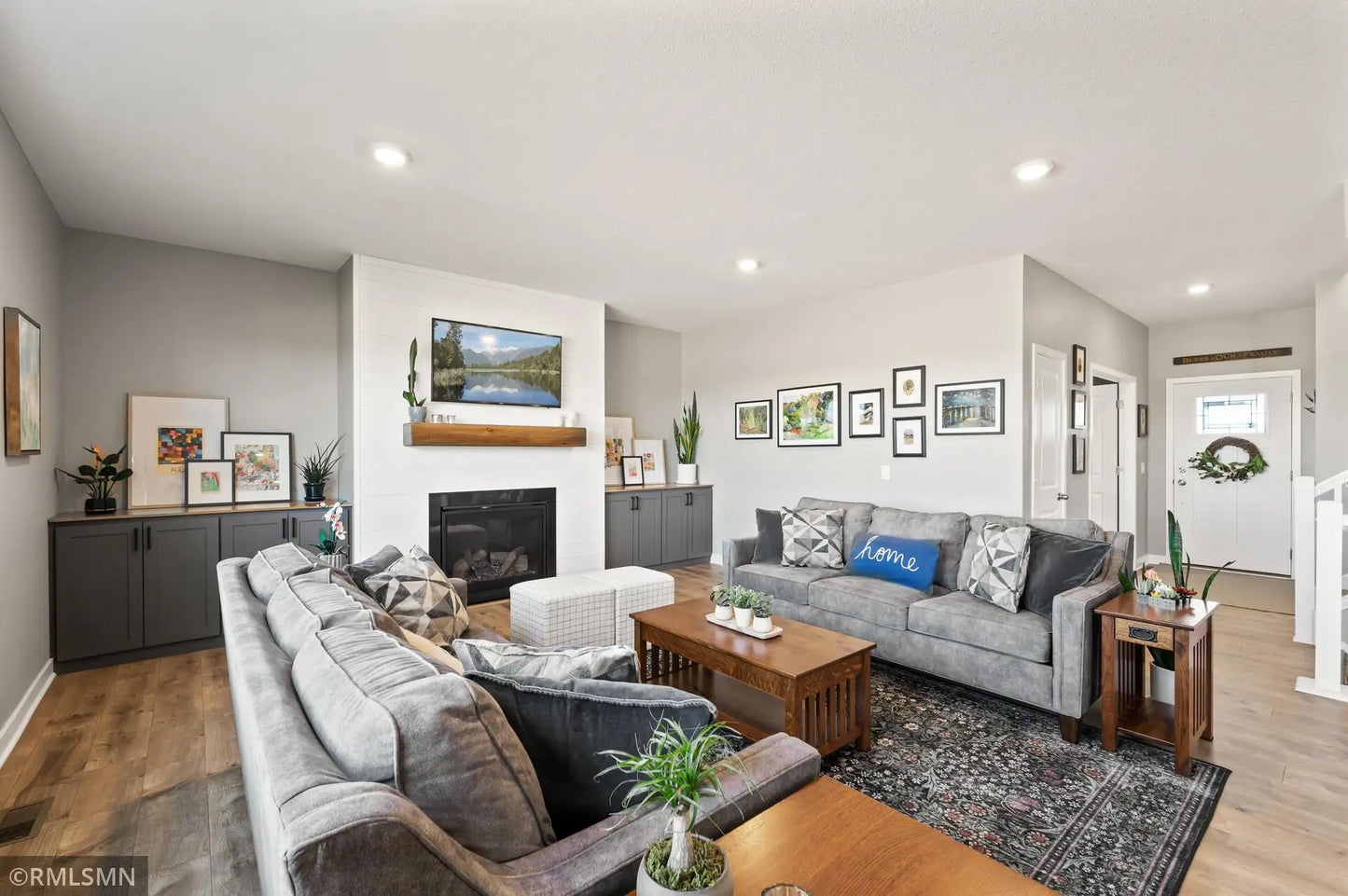16221 Europa Avenue, Hugo, MN 55038