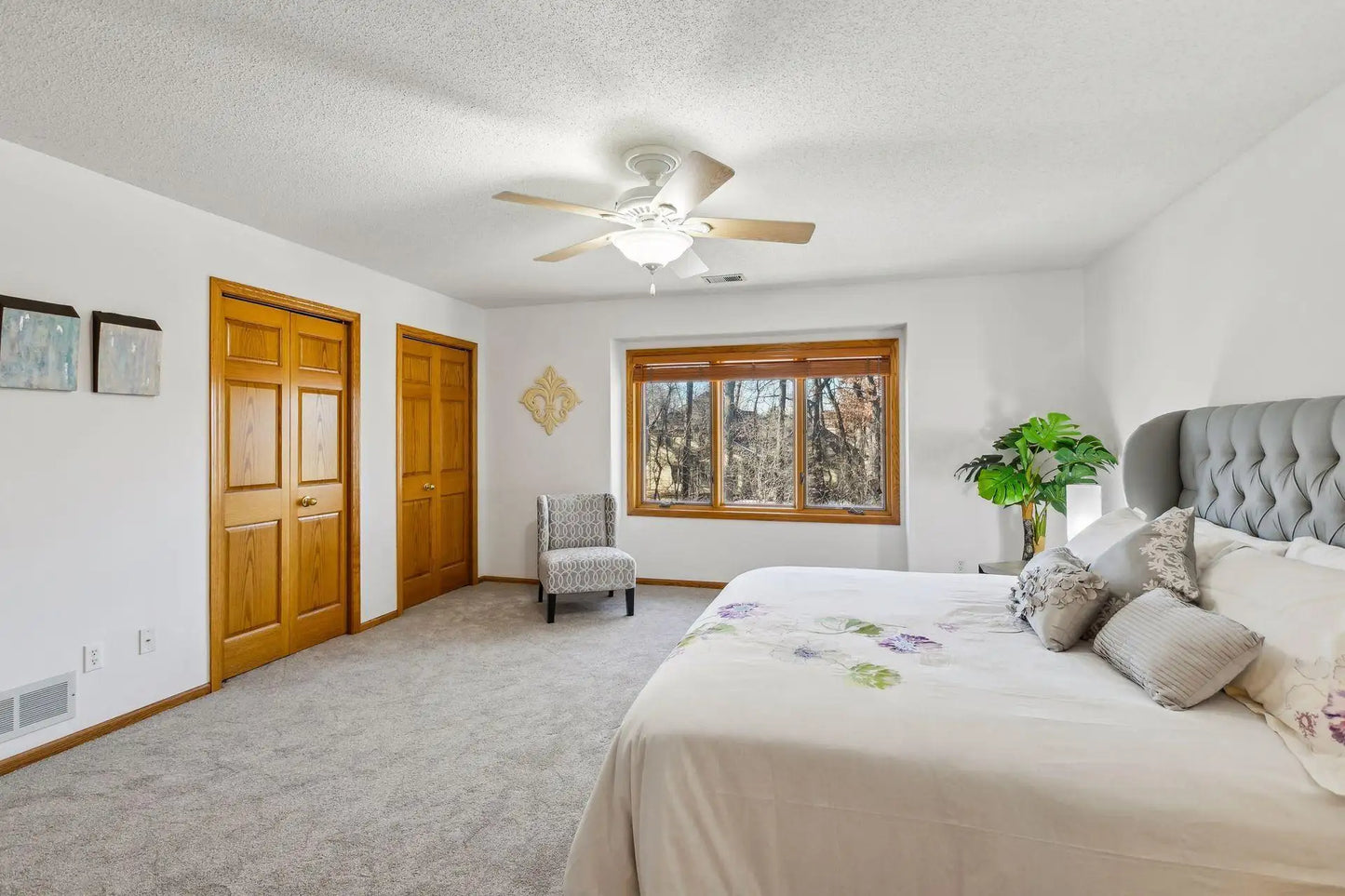 5929 Oxford Street, Shoreview, MN 55126