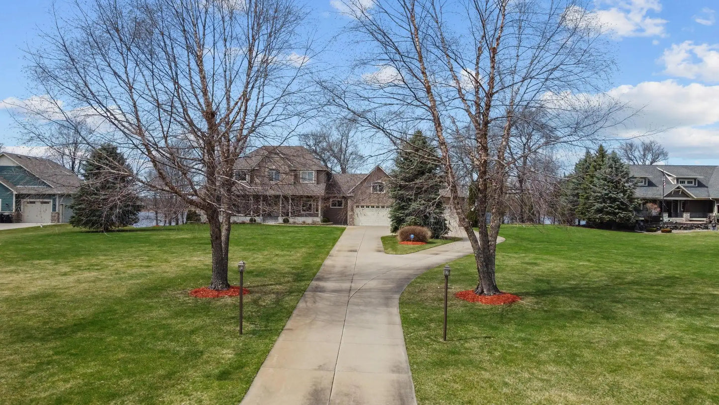 25124 Firefly Avenue, Wyoming, MN 55092