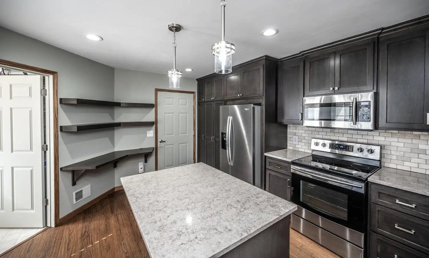 7512 Ojibway Park Road, Woodbury, MN 55125