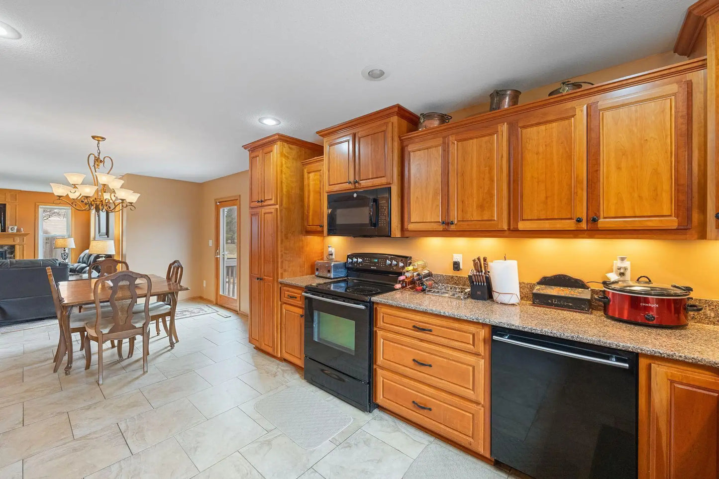 10326 Lee Drive, Eden Prairie, MN 55347