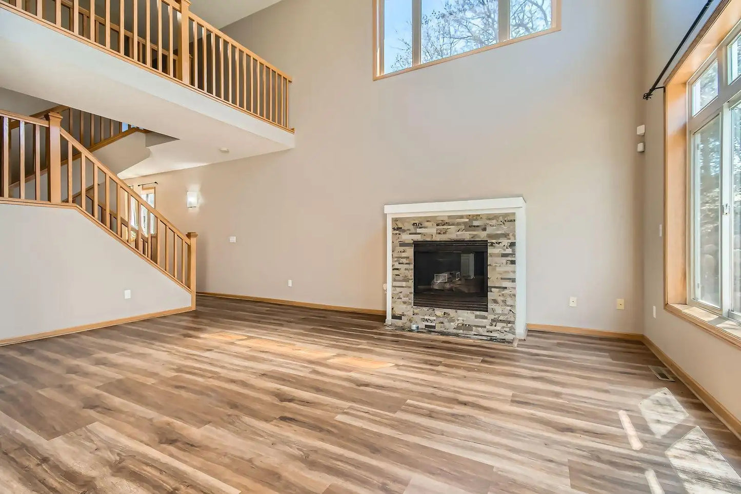 604 Crane Creek Lane, Eagan, MN 55121
