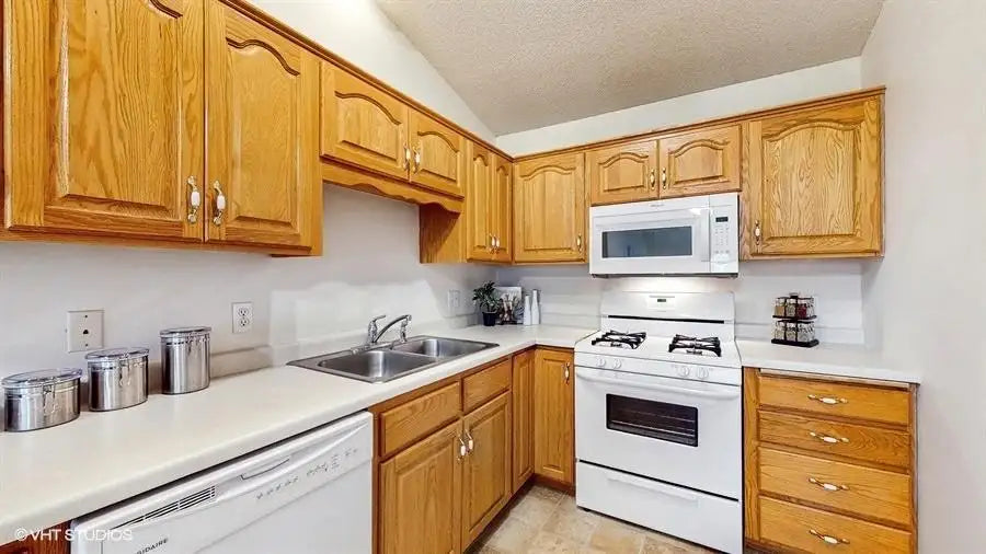 6586 381st Street, North Branch, MN 55056
