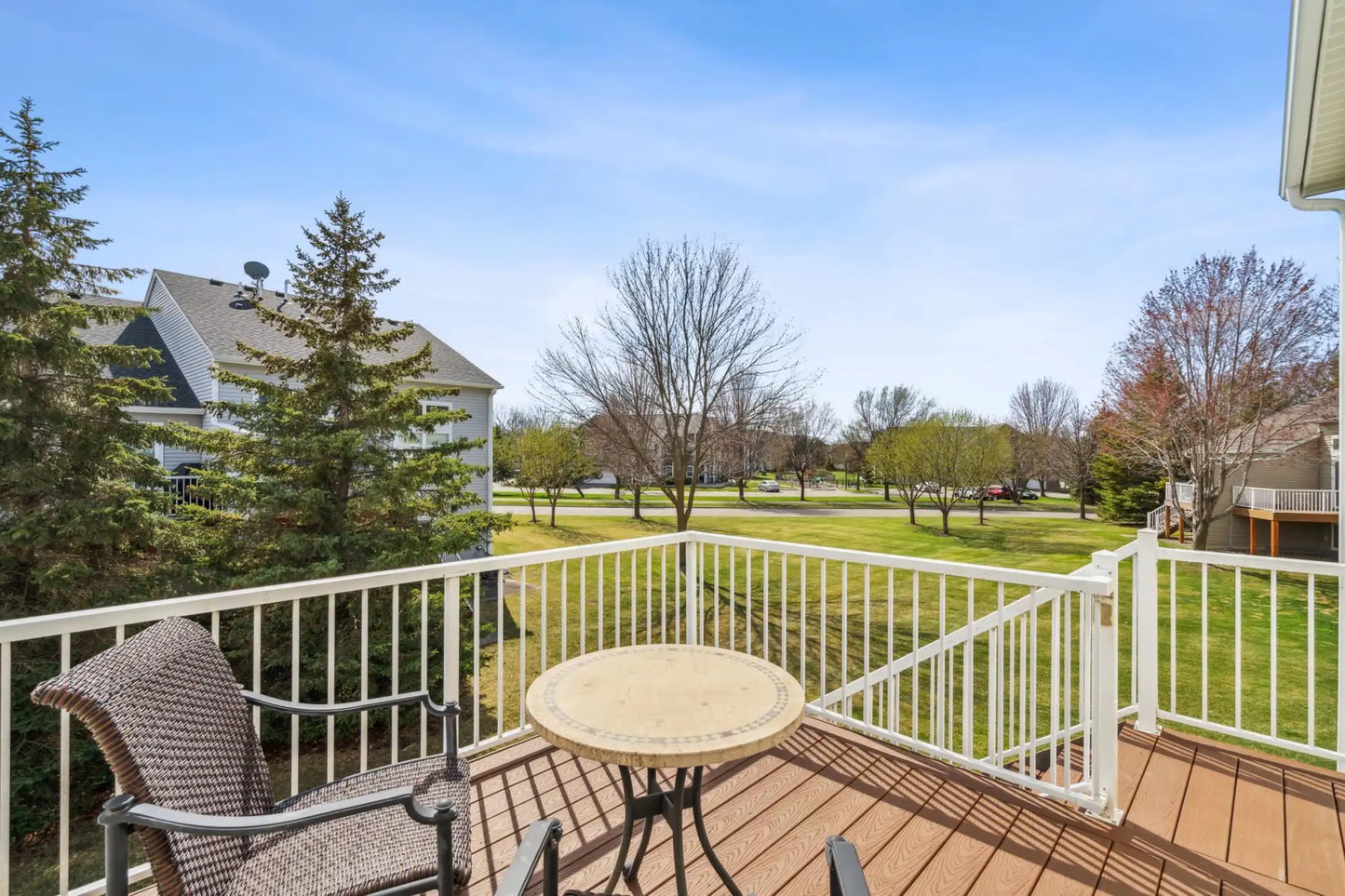 2115 Saint Johns Court, Woodbury, MN 55129