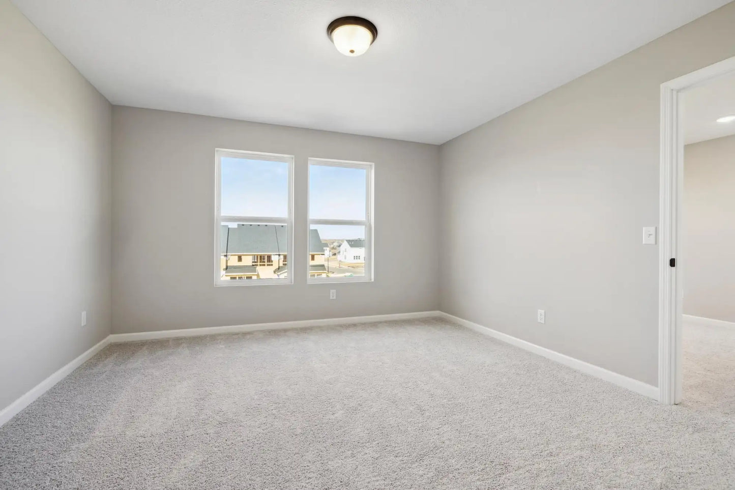 4810 Airlake Drive, Woodbury, MN 55129