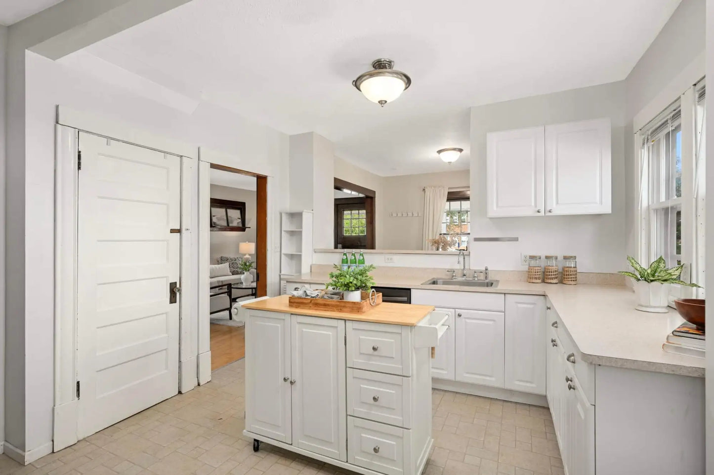 4645 Nicollet Avenue, Minneapolis, MN 55419