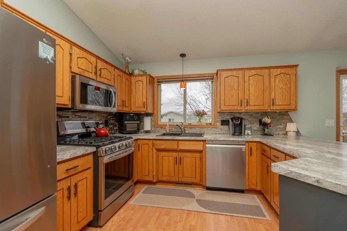 1326 Primrose Lane, Shakopee, MN 55379