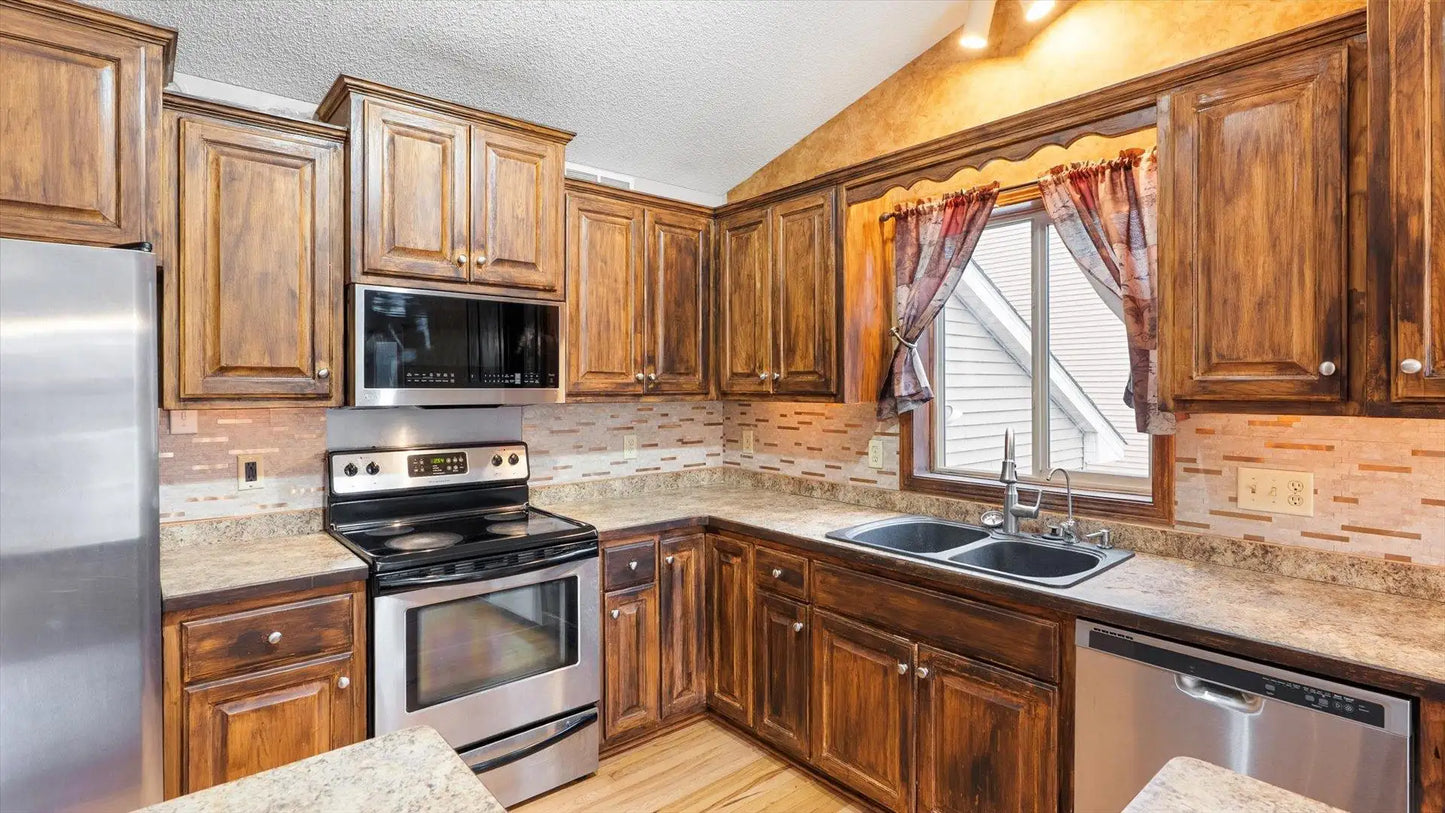 11237 196th Lane, Elk River, MN 55330