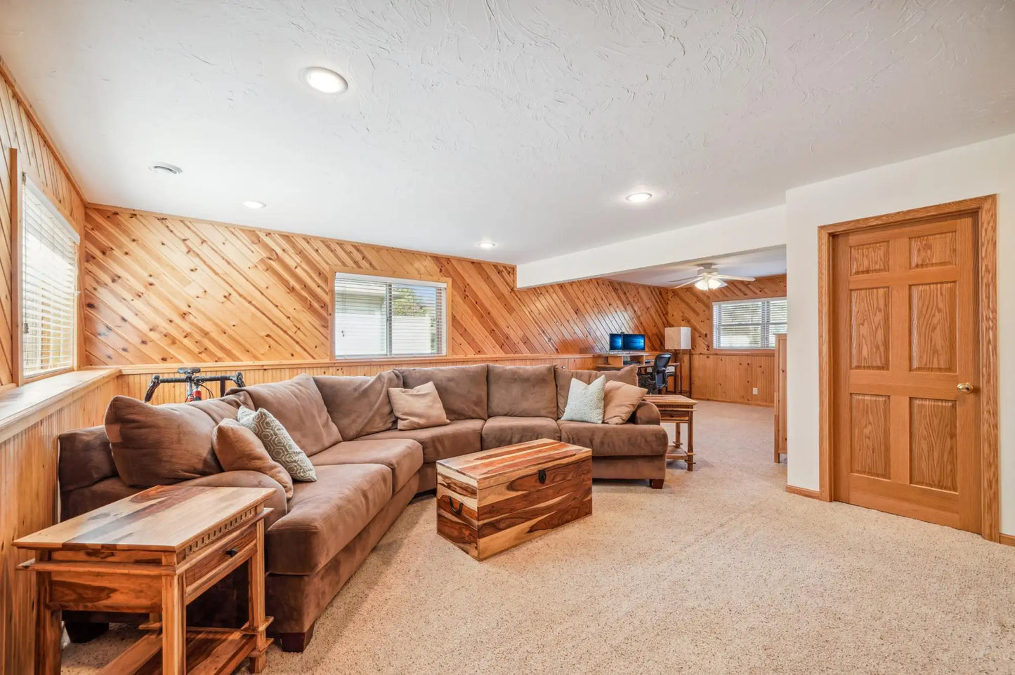 1036 Creekview Lane, Belle Plaine, MN 56011