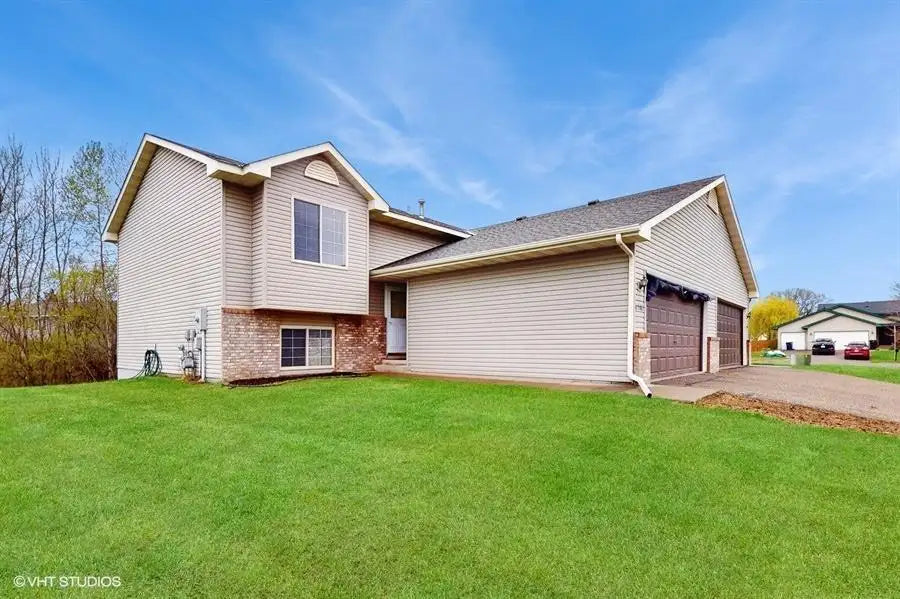 6586 381st Street, North Branch, MN 55056