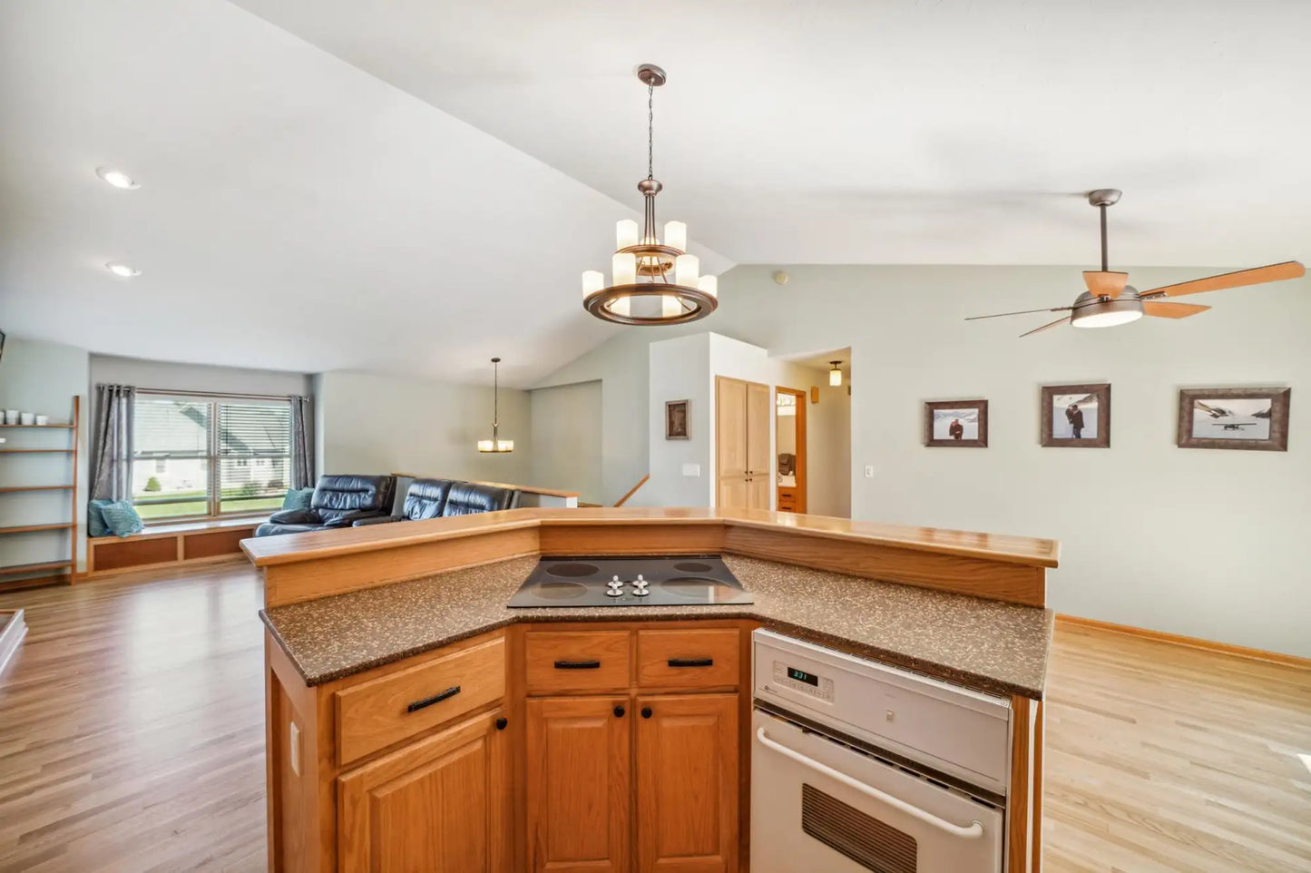 1036 Creekview Lane, Belle Plaine, MN 56011