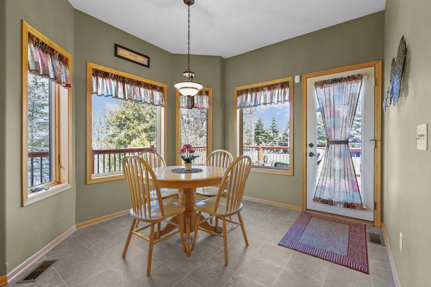 25124 Firefly Avenue, Wyoming, MN 55092