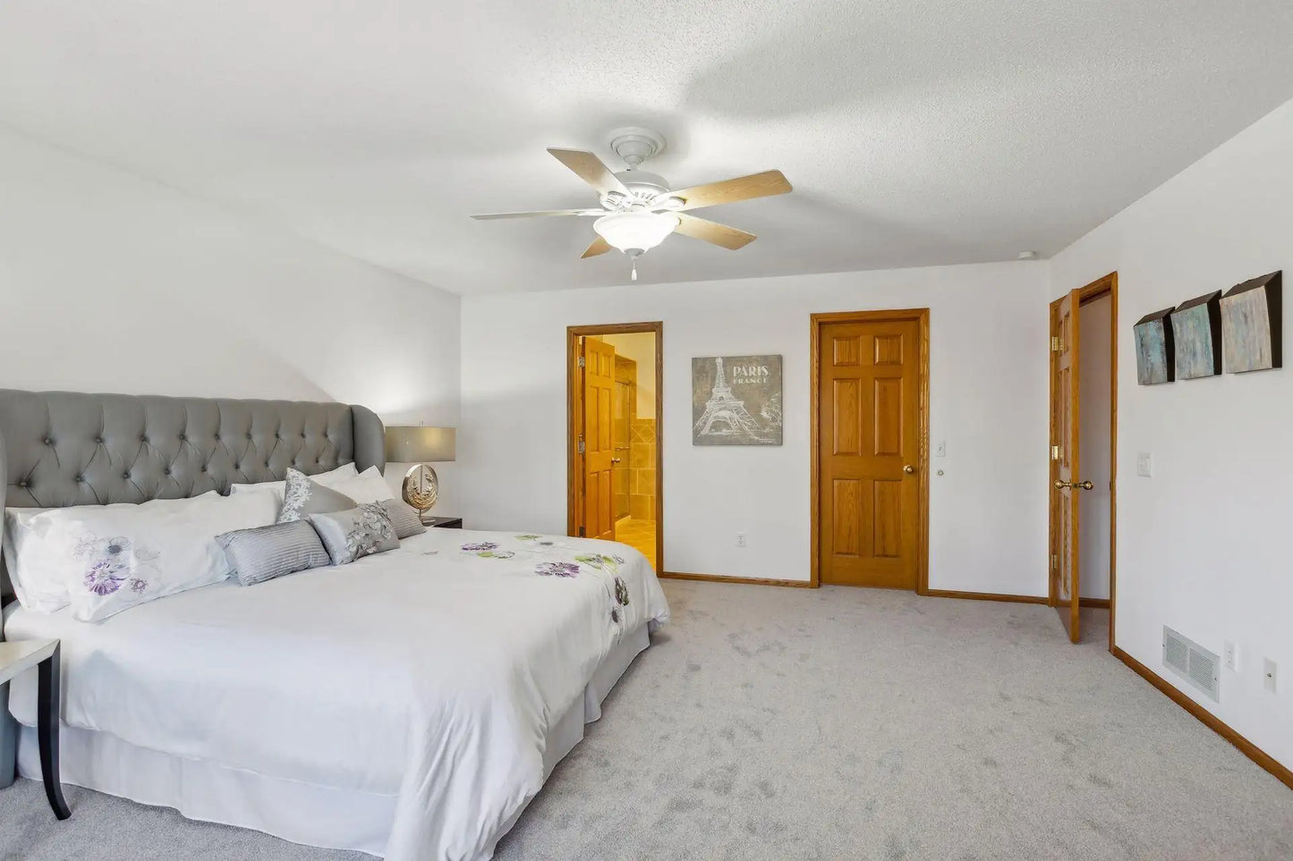 5929 Oxford Street, Shoreview, MN 55126