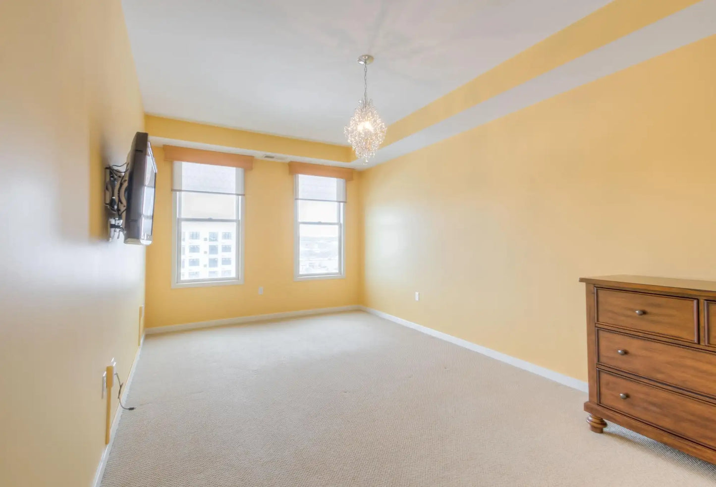 209 8th Street, Saint Paul, MN 55101