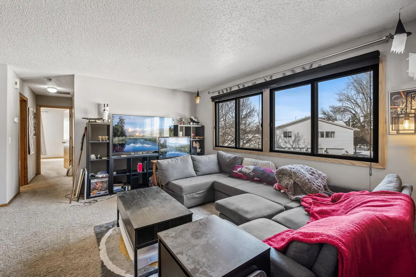 4176 White Bear Parkway, White Bear Twp, MN 55110