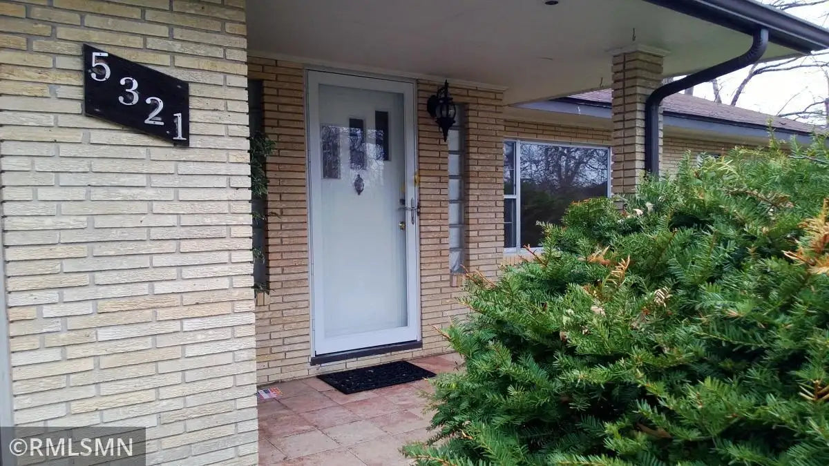 5321 Windsor Avenue, Edina, MN 55436