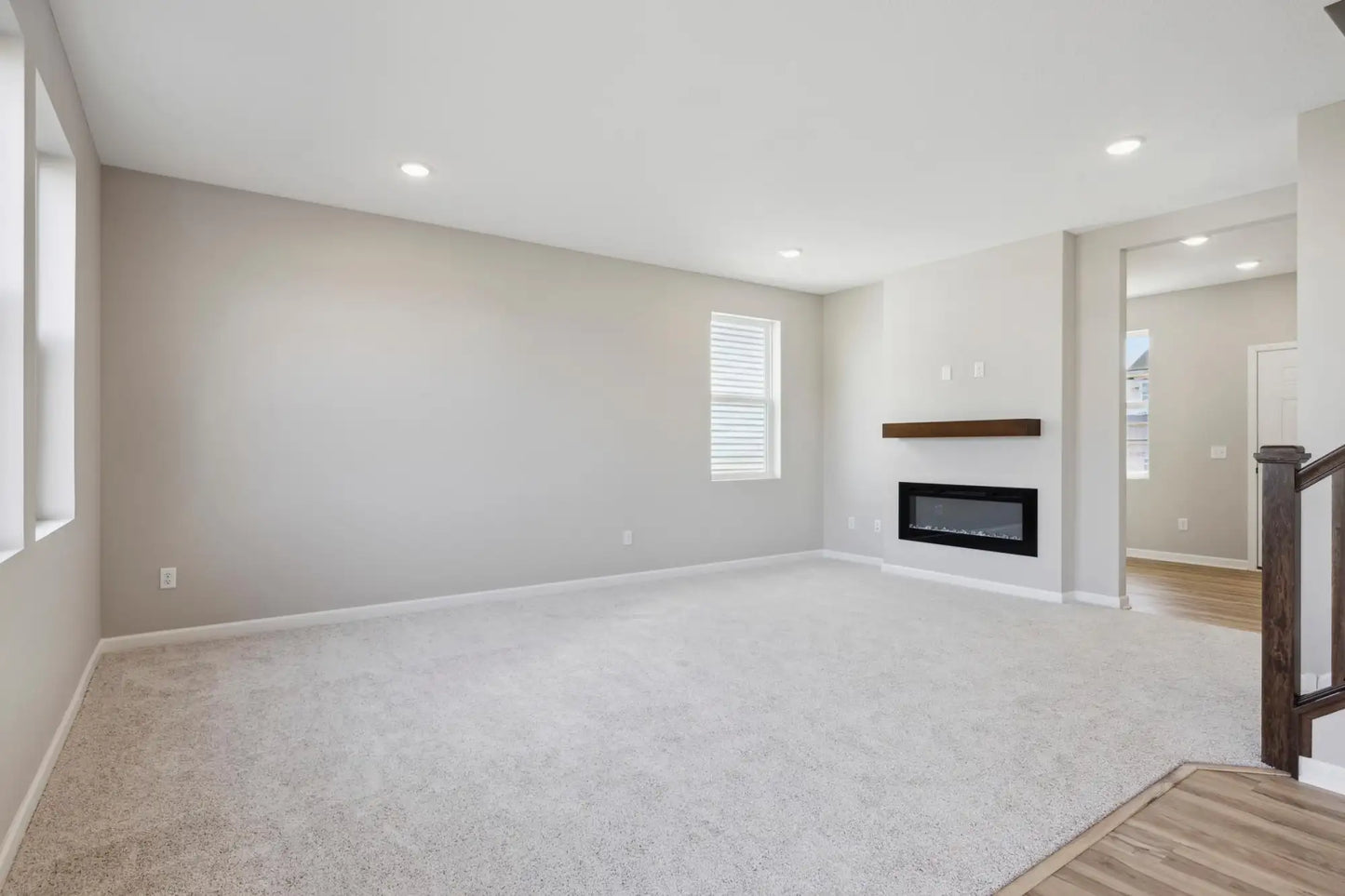 4810 Airlake Drive, Woodbury, MN 55129