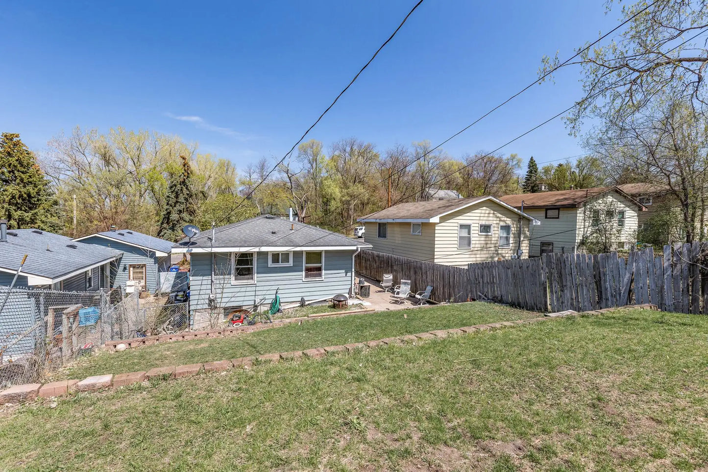 360 Hawthorne Avenue, Saint Paul, MN 55130