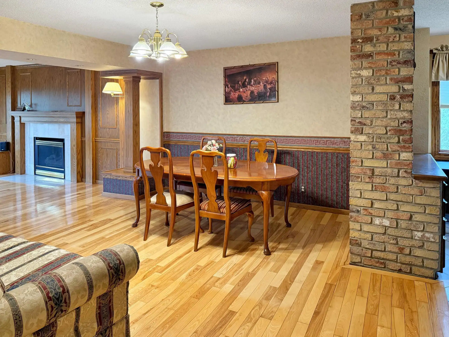 2932 Helen Street, North Saint Paul, MN 55109