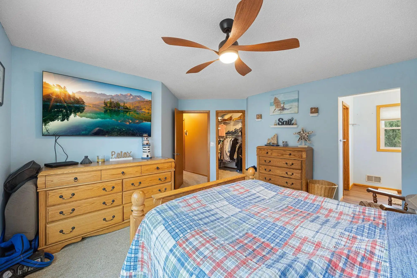 10326 Lee Drive, Eden Prairie, MN 55347