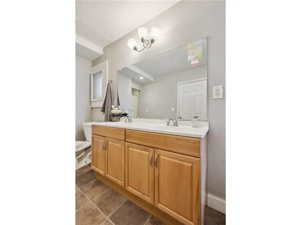3022 Grand Avenue, Minneapolis, MN 55408