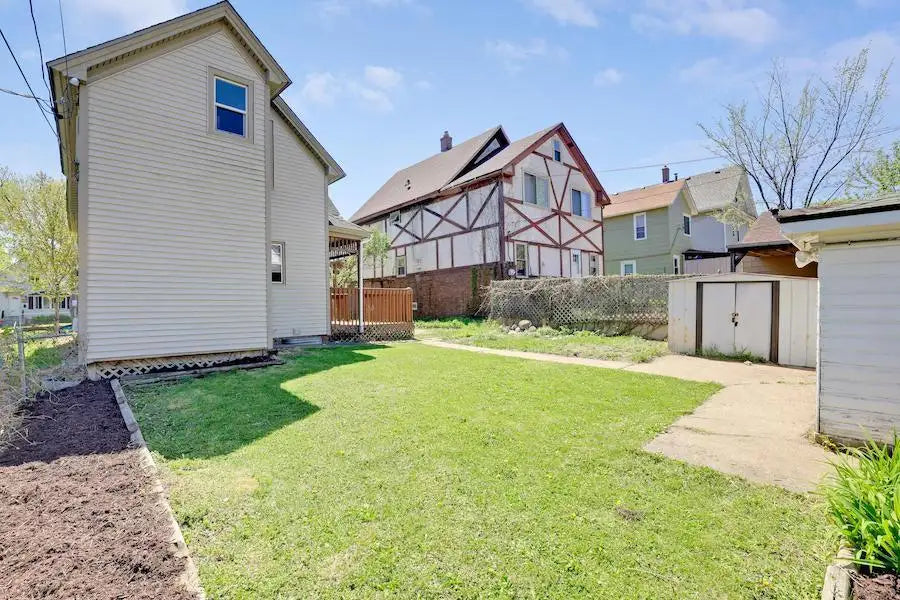 713 Magnolia Avenue, Saint Paul, MN 55106