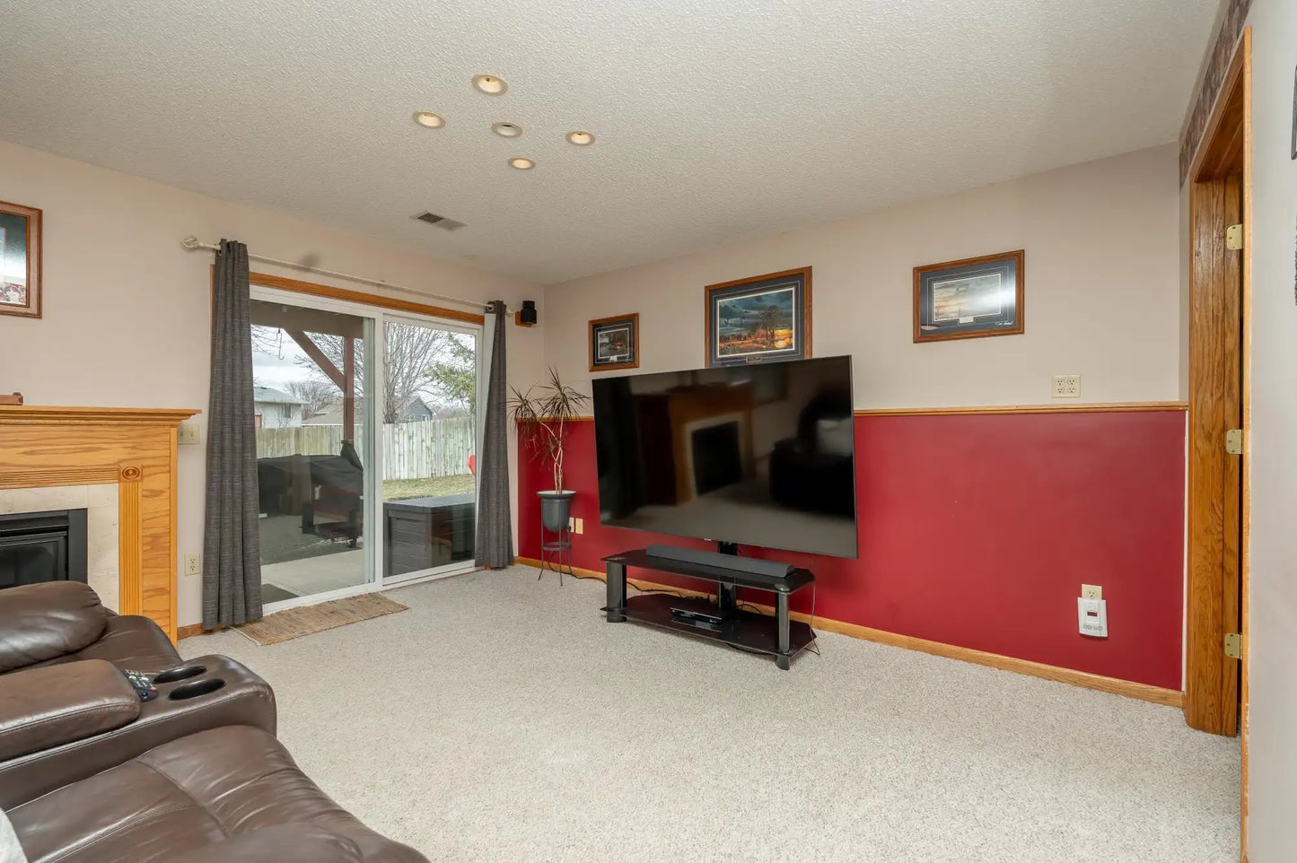 1326 Primrose Lane, Shakopee, MN 55379