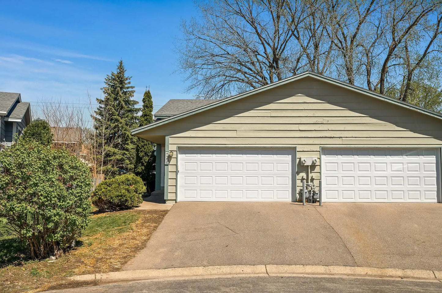 4422 Cinnamon Ridge Trail, Eagan, MN 55122