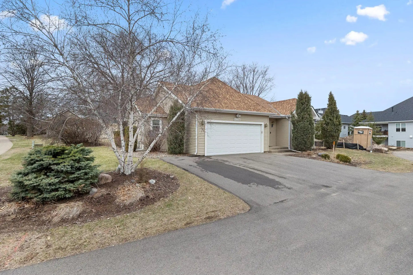 10326 Lee Drive, Eden Prairie, MN 55347