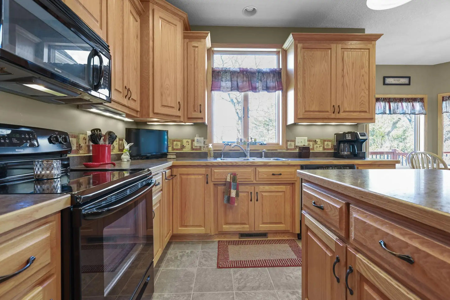 25124 Firefly Avenue, Wyoming, MN 55092