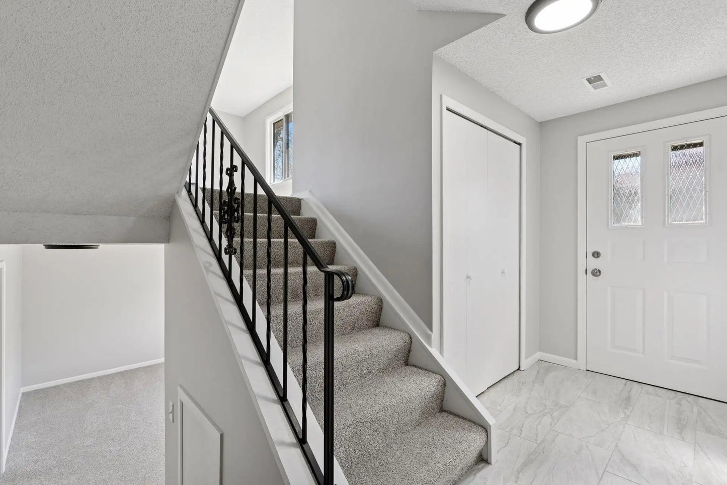 8709 Maplebrook Circle, Brooklyn Park, MN 55445