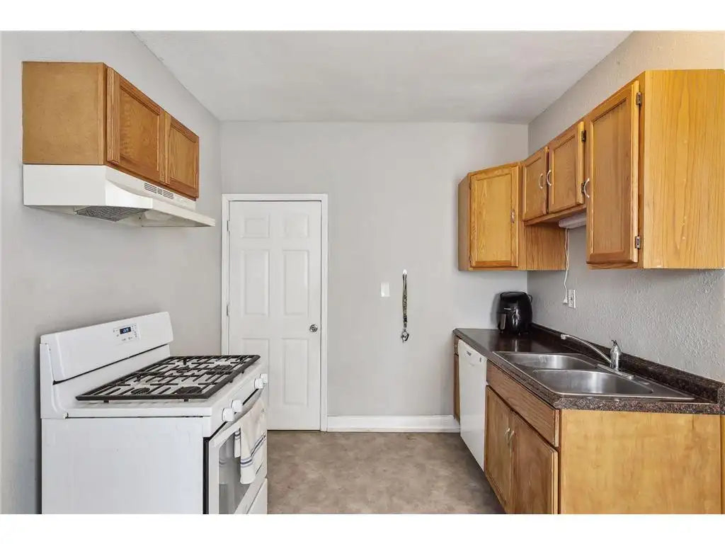 3022 Grand Avenue, Minneapolis, MN 55408
