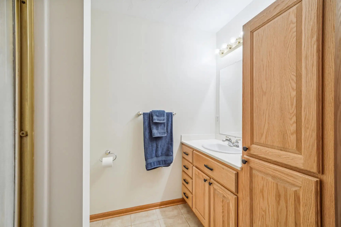 1036 Creekview Lane, Belle Plaine, MN 56011