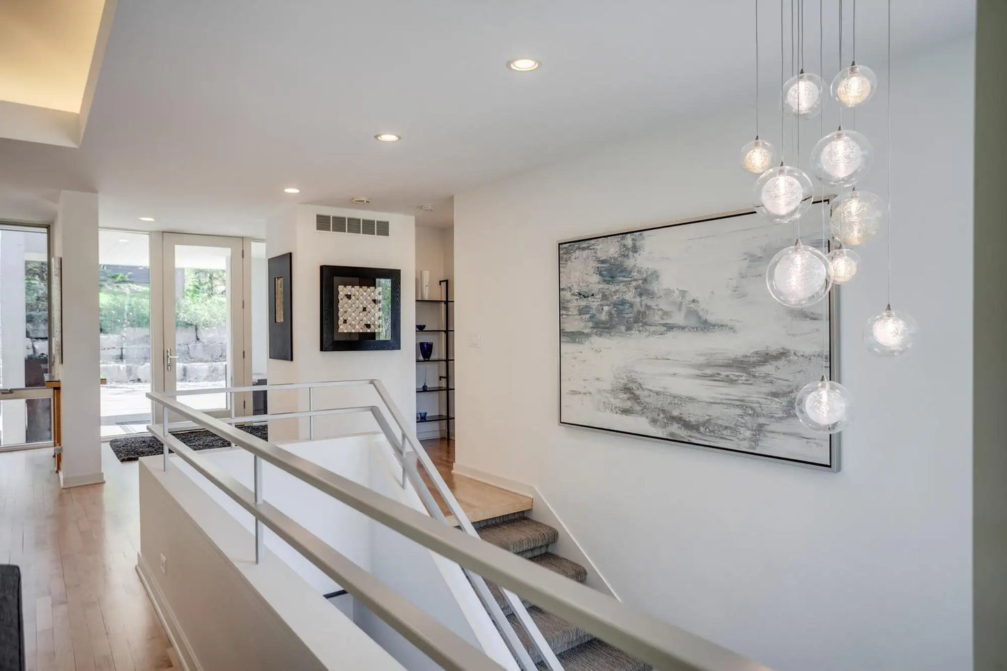 2226 Oakland Road, Minnetonka, MN 55305