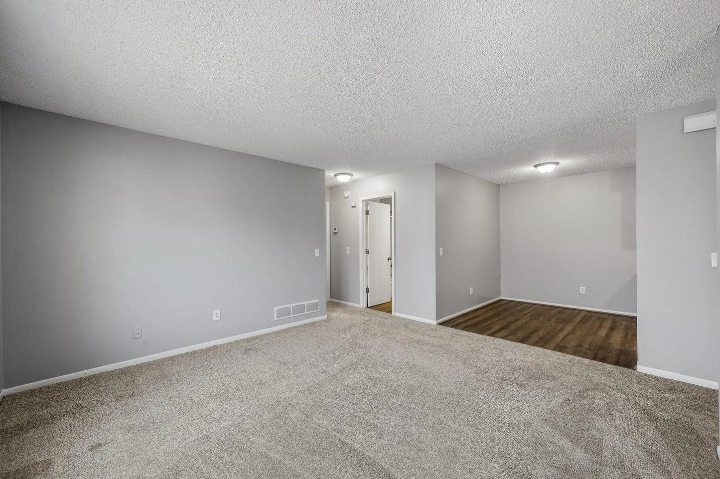 4422 Cinnamon Ridge Trail, Eagan, MN 55122