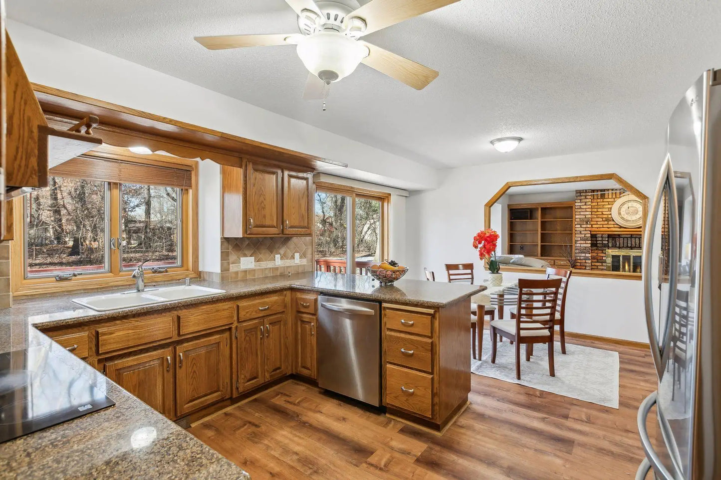 5929 Oxford Street, Shoreview, MN 55126