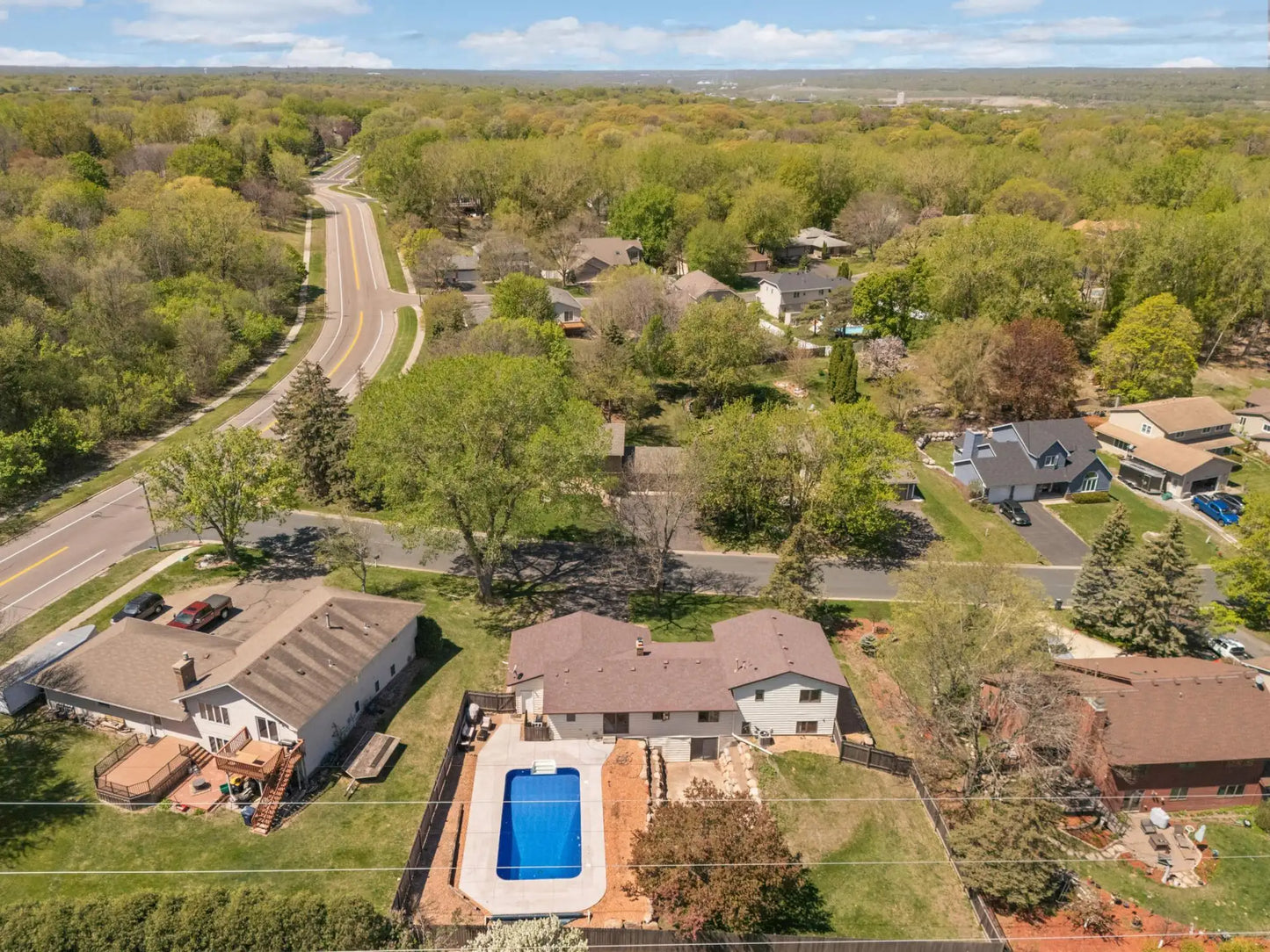 12929 16th Avenue, Burnsville, MN 55337
