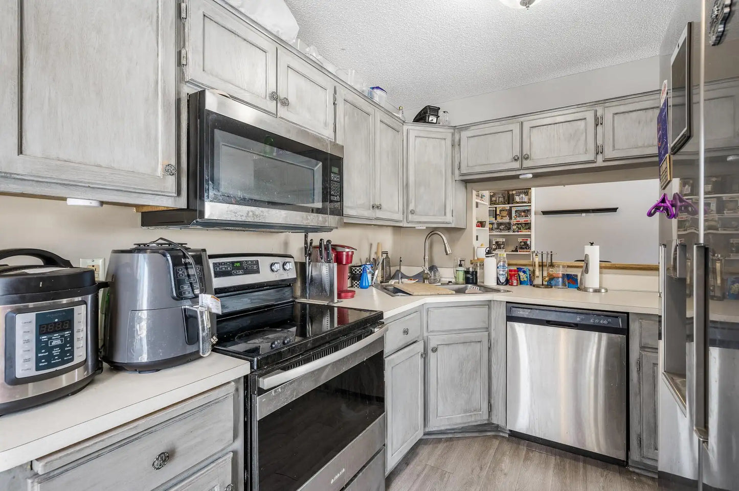 4176 White Bear Parkway, White Bear Twp, MN 55110