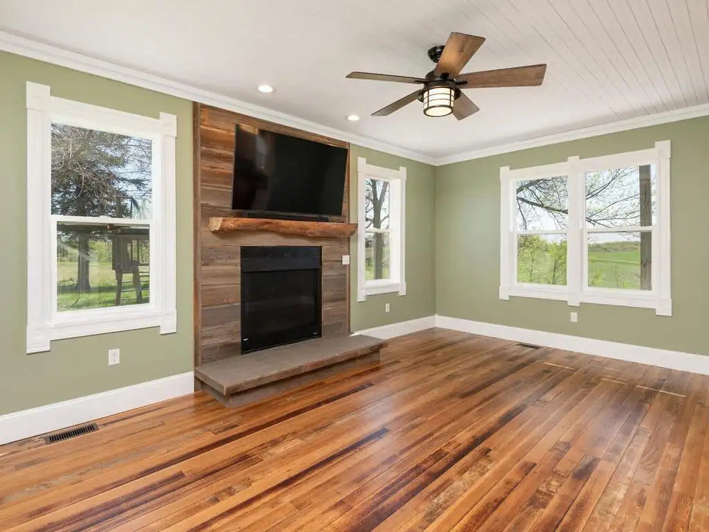 12945 Lenzen Drive, Chaska, MN 55318