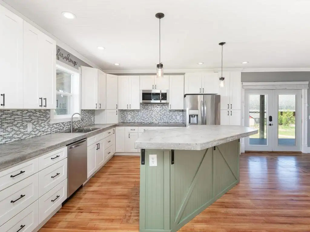 12945 Lenzen Drive, Chaska, MN 55318