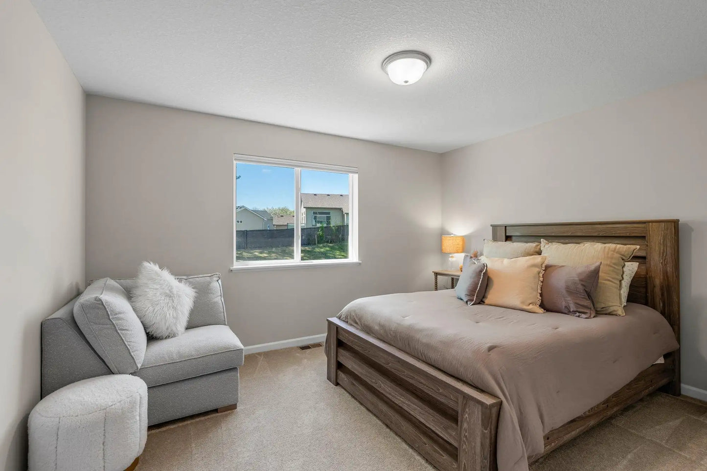 5928 Upper 179th St , Lakeville, MN 55044